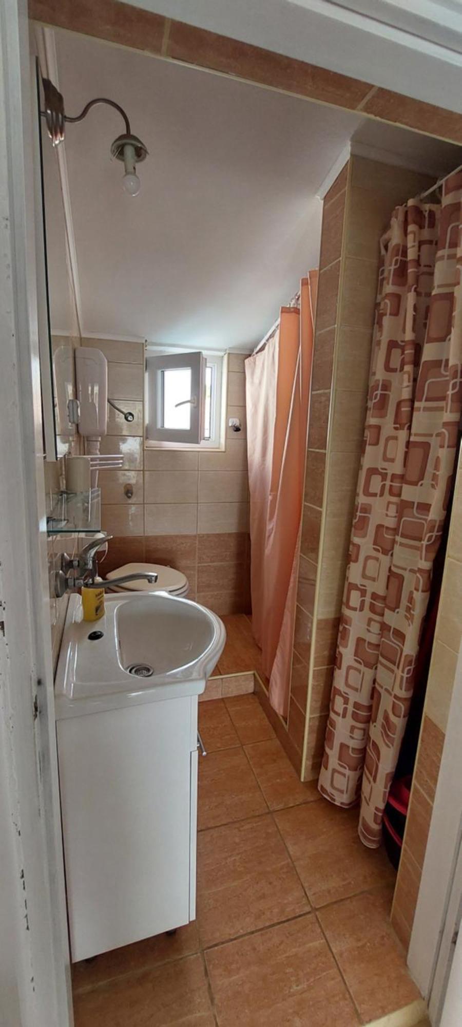 Apartman Jelena Vir Eksteriør billede